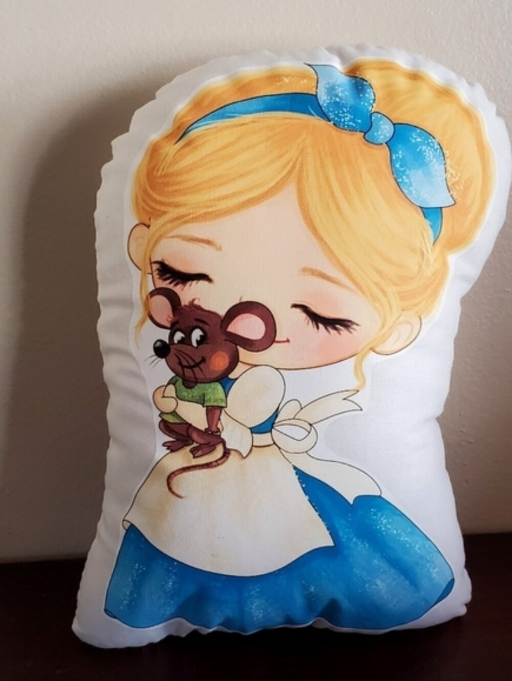Cinderella Pillow Pal. New.